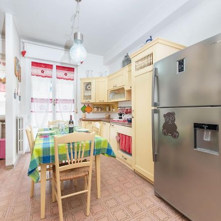 Flaminia Bright & Roomy Apartment Pesaro Exterior foto